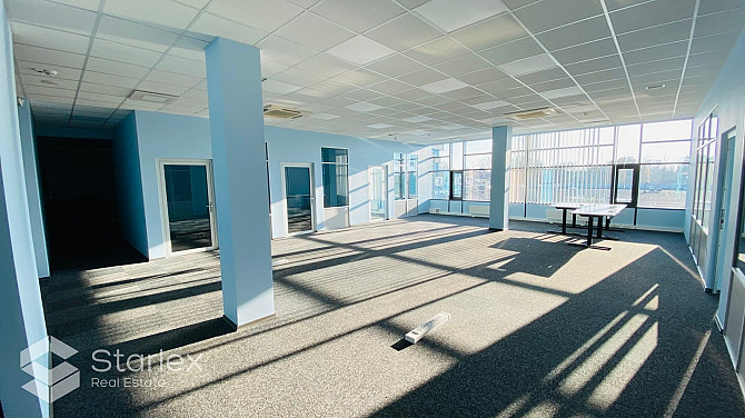 Moderns, augstas klases biznesa komplekss, kas atrodas Pārdaugavā, Vienības gatvē 109 - Rīga - foto 10