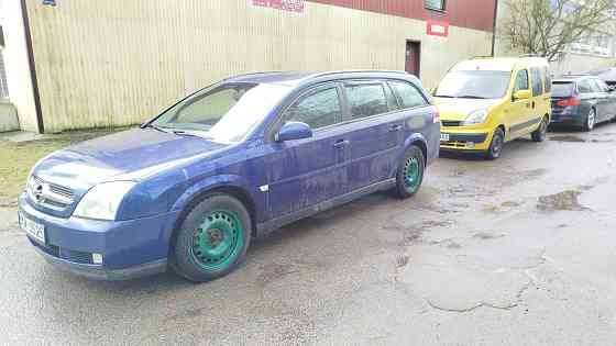 Pārdodu Opel Vectra 2.2d 2004g. Vajadzīgs motora remonts.Vai detaļām .Bez rūsas. T/a līdz 26.05.26. Rīga