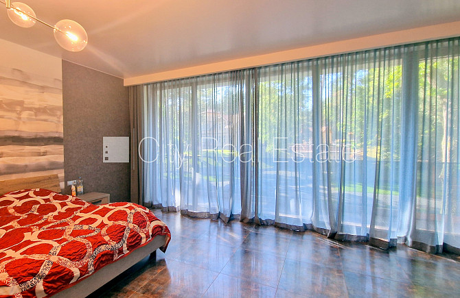 Privātmāja, jaunceltne, labiekārtota apzaļumota teritorija, iežogota teritorija ar metāla Jūrmala - foto 8