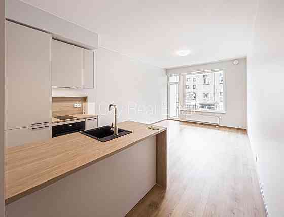 Новостройка, благоустроенный озеленённый двор, закрытый двор, возможность Rīga