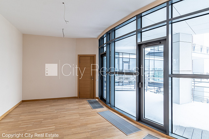 Zeme īpašumā, jaunceltne, monolīta betona sienas, zaļā teritorija, bruģēts piebraucamais Jūrmala - foto 20