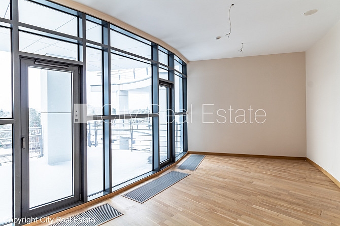 Zeme īpašumā, jaunceltne, monolīta betona sienas, zaļā teritorija, bruģēts piebraucamais Jūrmala - foto 6