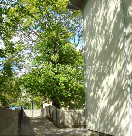 Jaunceltne, labiekārtota apzaļumota teritorija, slēgta teritorija, vieta automašīnai, balkons, Rīga - foto 11