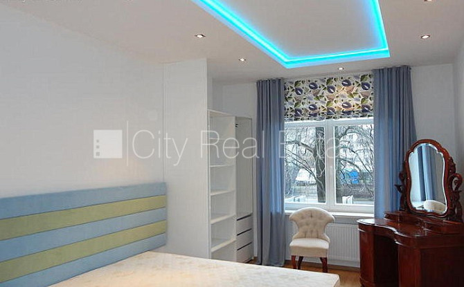 Jaunceltne, labiekārtota apzaļumota teritorija, slēgta teritorija, vieta automašīnai, balkons, Rīga - foto 7