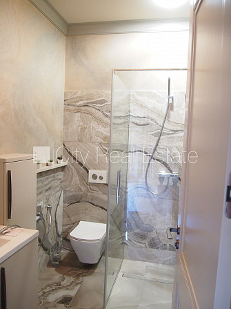 Privātmāja, labiekārtots apzaļumots pagalms, garāža vienai automašīnai, terase, Jūrmala - foto 10