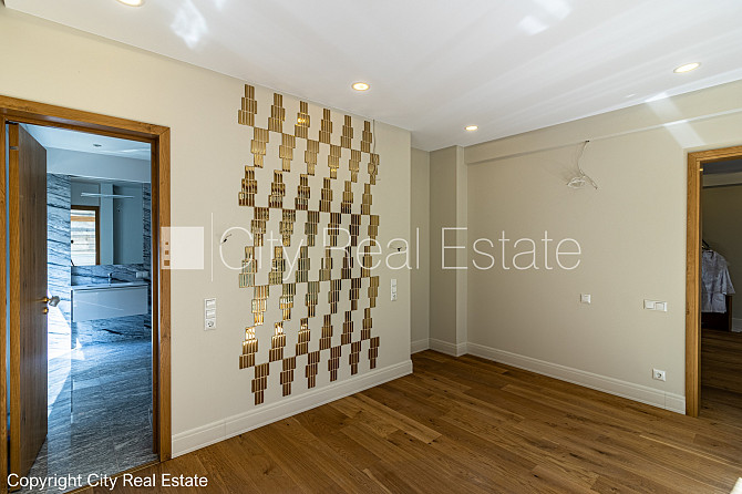 Projekts - Panorama Plaza, labiekārtots apzaļumots pagalms, pagalmā bērnu spēļu laukums, ir Rīga - foto 3