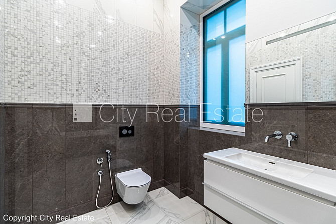 Jaunceltne, fasādes māja, labiekārtota apzaļumota teritorija, vieta automašīnai, ieeja no Jūrmala - foto 12