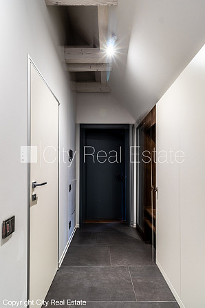 Jaunceltne, pagalma ēka, energo efektīva māja, ieeja no pagalma, puspagrabs, ir lifts, logi Rīga - foto 14