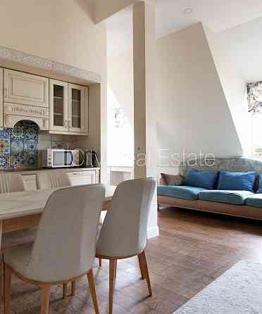 Фасадный дом, реновированный дом, заменены инженерные коммуникации, Rīga