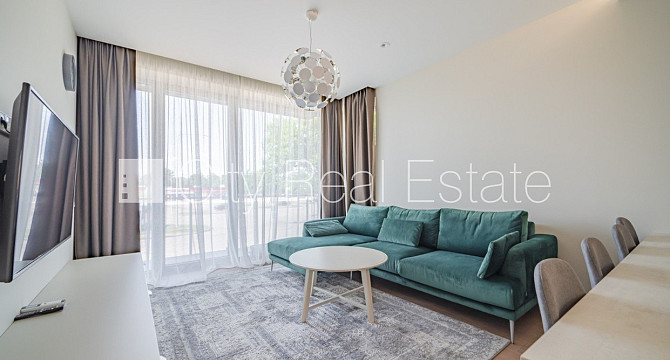 Pagalma ēka, renovēta māja, labiekārtota apzaļumota teritorija, iespēja nomāt Rīga - foto 11