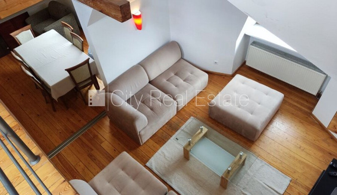 Фасадный дом, вход с улицы, мансарда, сауна, смежно-изолированные комнаты, высокие Рига - изображение 6