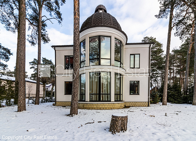 Благоустроенный озеленённый двор, территория обнесена забором, гараж на одну Юрмала - изображение 9