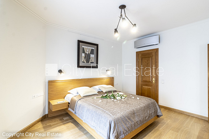 Pagalma māja, renovēta māja, dzīvokļu skaits ēkā  11 gab., slēgts pagalms, teritorijas Rīga - foto 8