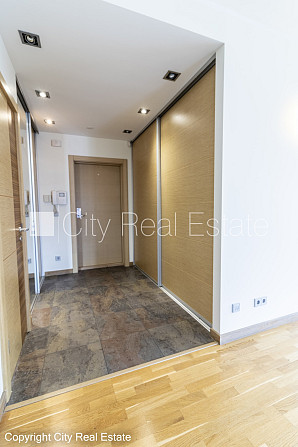 Projekts - Viesturdārza mājas, jaunceltne, slēgts pagalms, vieta automašīnai, pazemes Rīga - foto 13