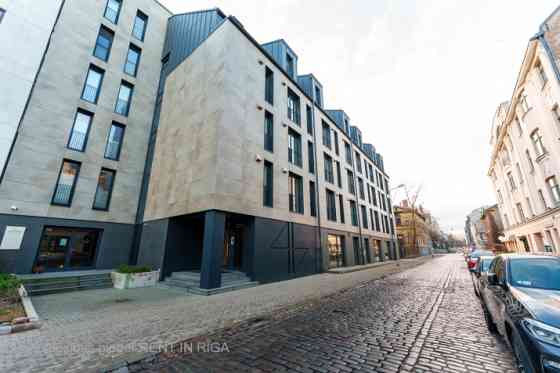 Pārdošana moderns studio tipa dzīvoklis Klusajā centrā!  Klusais centrs ir iemīlēta rīdzinieku atpūt Rīga