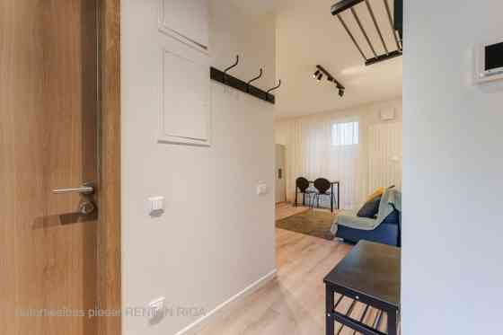 Pārdošana moderns studio tipa dzīvoklis Klusajā centrā!  Klusais centrs ir iemīlēta rīdzinieku atpūt Rīga