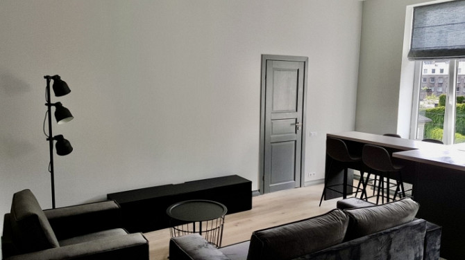 Gaumīgs 2-istabu dzīvokli Rīgas centrā.  Lieliska atrašanās vieta, pastaigas attālumā Rīga - foto 6