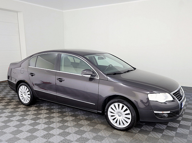Volkswagen Passat Comfortline Facelift ATM 1.8 118kW Tallina - foto 1