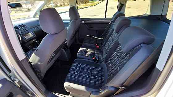 Automašīnas pilno video tūri var noskatīties, nospiežot uz mājas lapas sludinājuma lejas daļā.... Cits