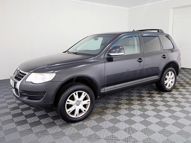 Volkswagen Touareg Highline Facelift ATM 2.5 TDI 128kW Tallina - foto 2