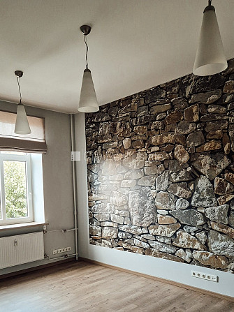 Fasādes māja, slēgts pagalms, ieeja no ielas, logi vērsti mājas abās pusēs, istabas Rīga - foto 18