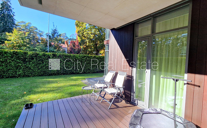 Pagalma ēka, ķieģeļu mūra sienas, fasāde ar dekoratīvo apmetumu, labiekārtots apzaļumots Rīga - foto 15