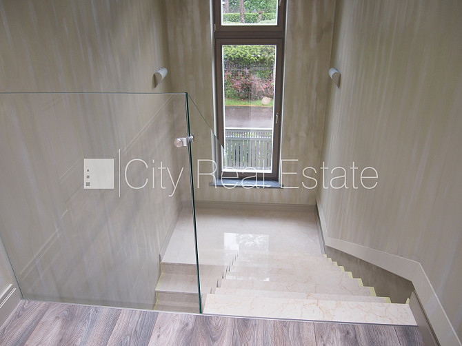 Privātmāja, labiekārtots apzaļumots pagalms, garāža vienai automašīnai, terase, Jūrmala - foto 16