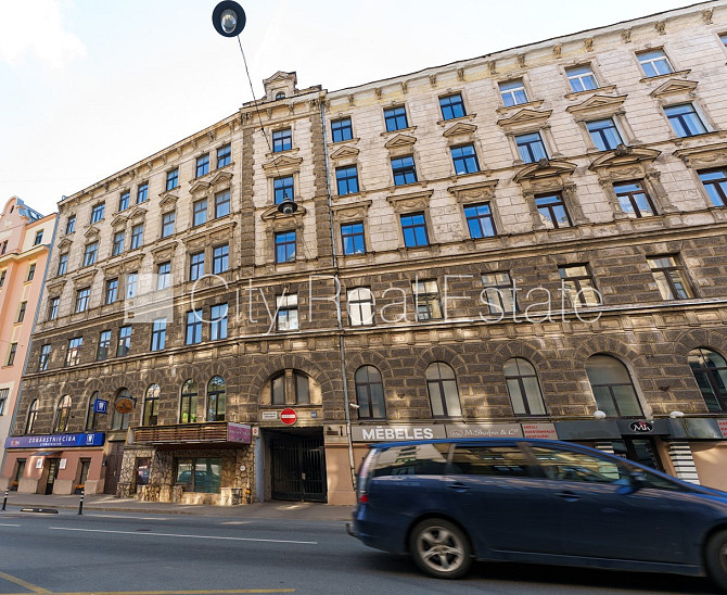 Pagalma māja, slēgts pagalms, logi vērsti mājas abās pusēs, istabas izolētas 2 gab., Rīga - foto 15