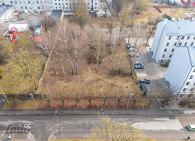Pārdodu apbūves zemesgabalu Rīgas centra tuvumā.
Pārdošanā perspektīvs apbūves Rīga - foto 1