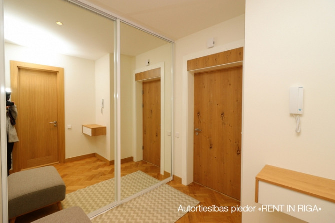 Moderns jauns dzīvoklis ar skatu uz Daugavu, ar balkonu. Dzīvoklis pilnībā skaisti stilīgi Rīga - foto 9