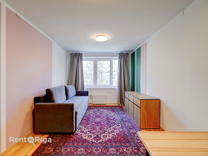 Īrei pieejams 2-istabu dzīvoklis Auru ielā, Imantā - klusā un zaļā rajona daļā.   Dzīvokļa kopējā pl Рига - изображение 1