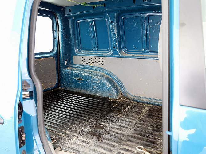 Volkswagen Caddy Van 1.6 75kW Таллин - изображение 7