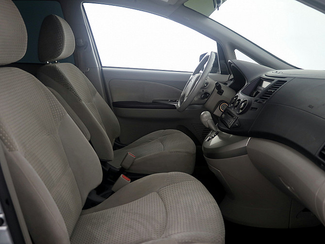 Mitsubishi Grandis Comfort LPG ATM 2.4 121kW Таллин - изображение 6