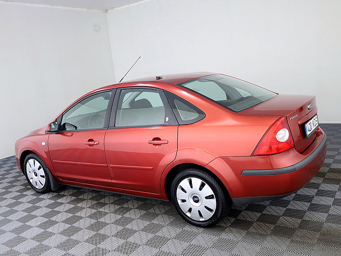 Ford Focus Ghia ATM 2.0 107kW Tallina - foto 4