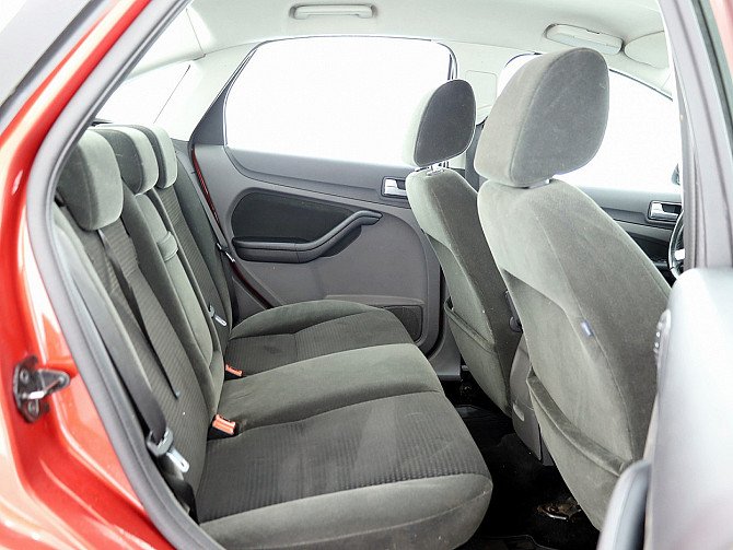 Ford Focus Ghia ATM 2.0 107kW Tallina - foto 7