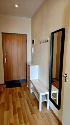 New Hanza biroju centrs un Hanzas perons 1km attālumā, izcila atrašanās vieta. Tas atrodas ļoti... Рига