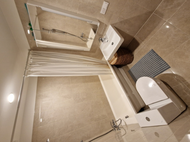 Ilgtermiņā izīrē mājīgu, pilnībā mēbelētu 2-istabu dzīvokli jaunajā projektā Rīga - foto 5