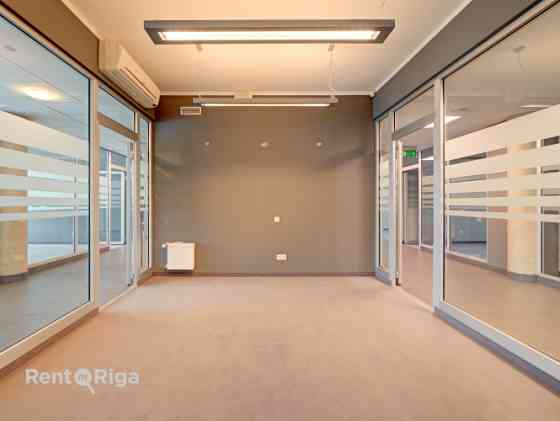 Фиксированная сумма аренды.  Аренда современного офиса класса B в одном из самых Rīga