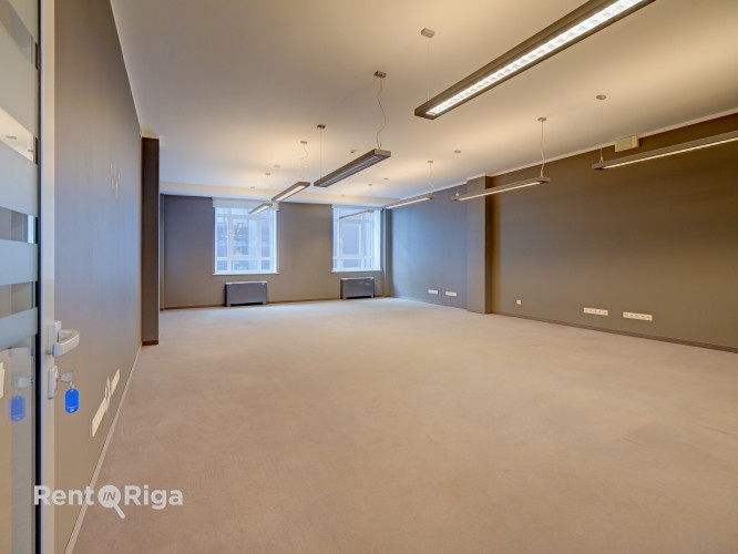 Fiksēta nomas maksa.  Cenā ir iekļauta koplietošanas virtuves zona, parrunu telpa, duša un 2 Rīga - foto 2