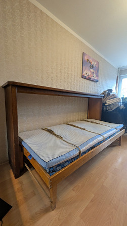 Pārdodu vintāža gultu. Attaisīšanas mehānisms strādā. Kurā gadā gulta īsti nevaru pateikt, bet... Rīga - foto 2