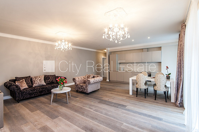 Projekts - Residence Lumiere, fasādes māja, renovēta māja, labiekārtota apzaļumota Rīga - foto 1