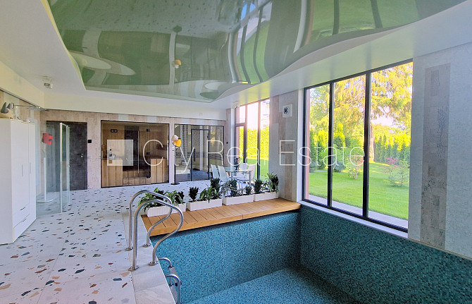 Privātmāja, jaunceltne, labiekārtota apzaļumota teritorija, iežogota teritorija ar metāla Jūrmala - foto 19