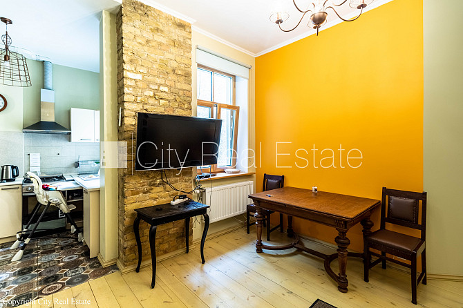 Здание во дворе, реновированный дом, благоустроенный озеленённый двор, закрытый Рига - изображение 20