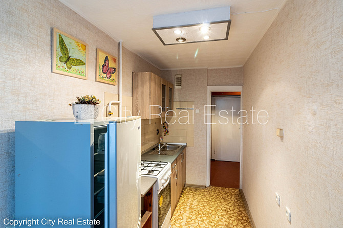 Fasādes māja, labiekārtota apzaļumota teritorija, vieta vairākām automašīnām, ieeja no Rīga - foto 8