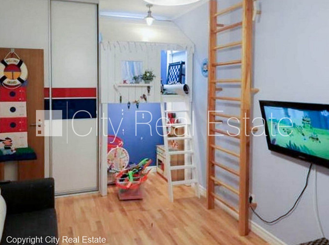 Фасадный дом, реновированный дом, благоустроенная озеленённая территория, Рига - изображение 10