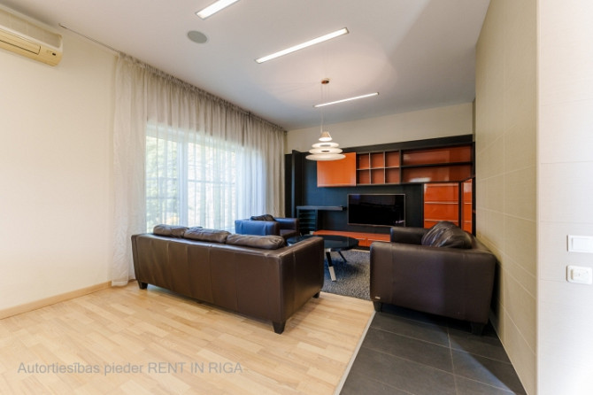 Сдается в аренду полностью меблированная часть таунхауса в Дарзциеме. Рига - изображение 3