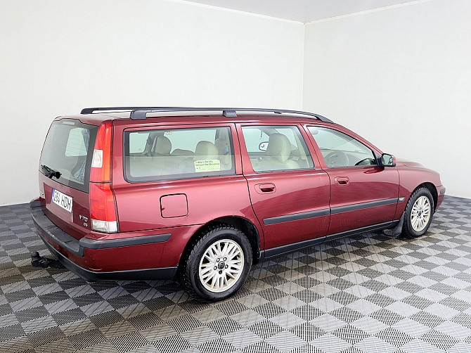 Volvo V70 Summum 2.4 D5 120kW Tallina - foto 3