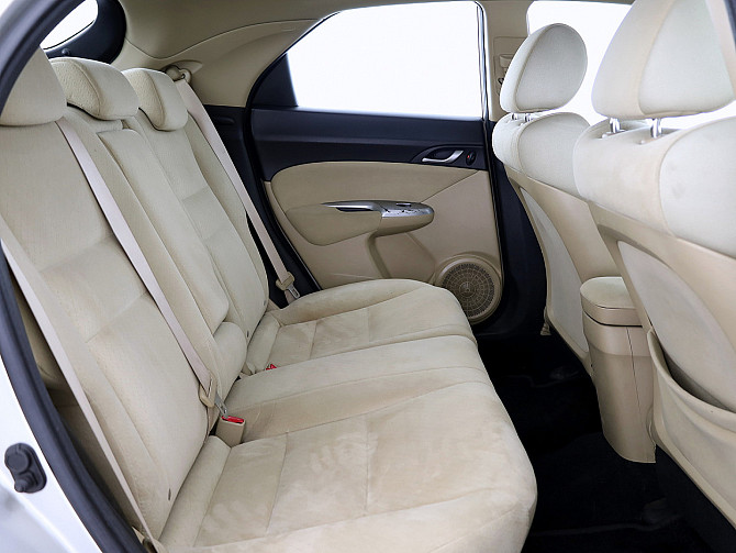 Honda Civic Elegance 1.8 103kW Tallina - foto 7