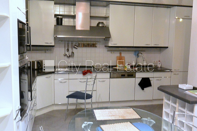 Земля в собственности, здание во дворе, поменянное покрытие крыши, кирпичные Рига - изображение 19