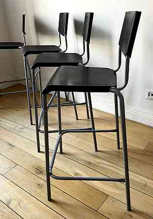 Стулья 6 шт. Вецрига самовывоз. Все стулья очень прочные и крепкие. Все 6 шт вместе - 35 евро.... Rīga